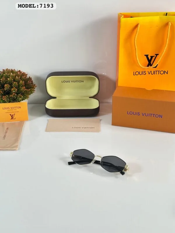 LOUIS VUITTON- Premium Gold Black Sunglasses