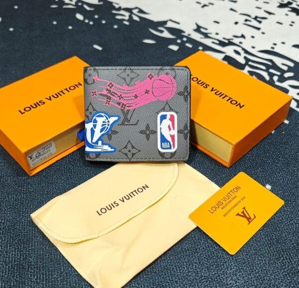 LOUIS VUITTON- Premium Wallet