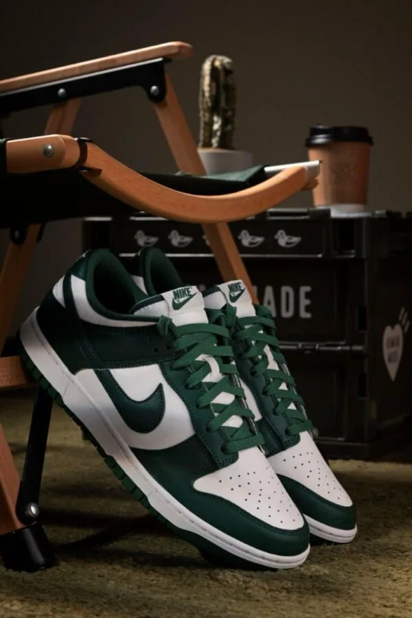 Nike Sb Dunk Low Varsity Green Imported Shoes For Men - Image 4
