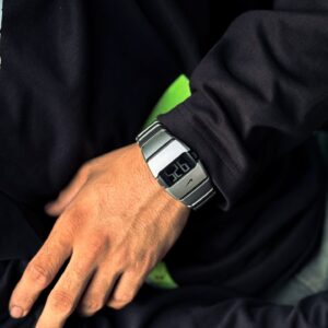 Nik_e Triax Sand Grey Digital heavy quality