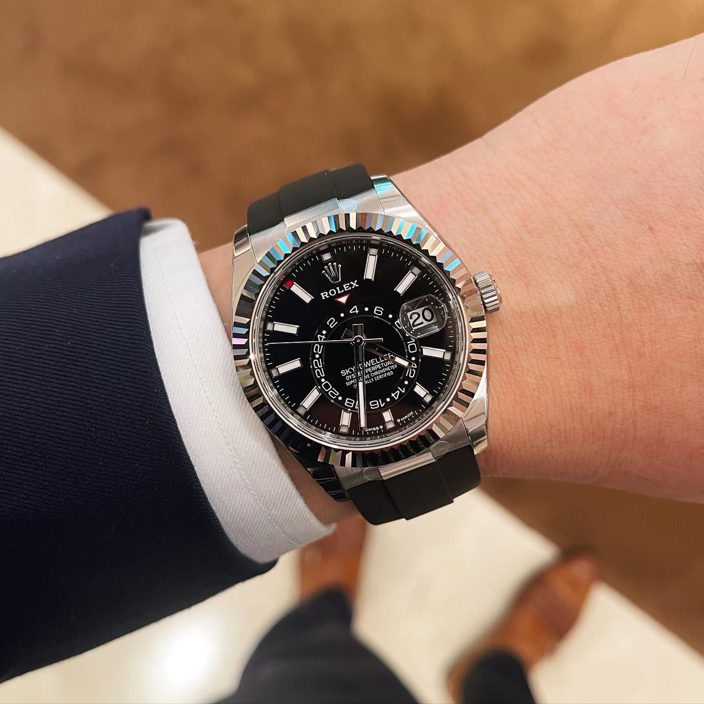 Role_x Oyster perpetual Sky Dweller