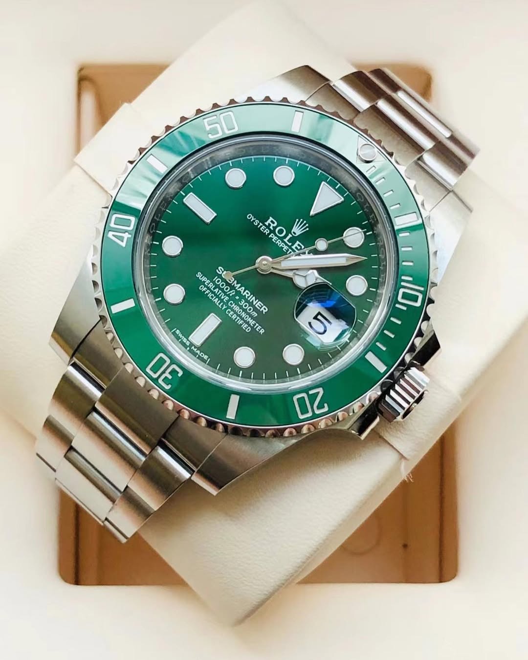 Role_x Oyster perpetual Submarine Automatic