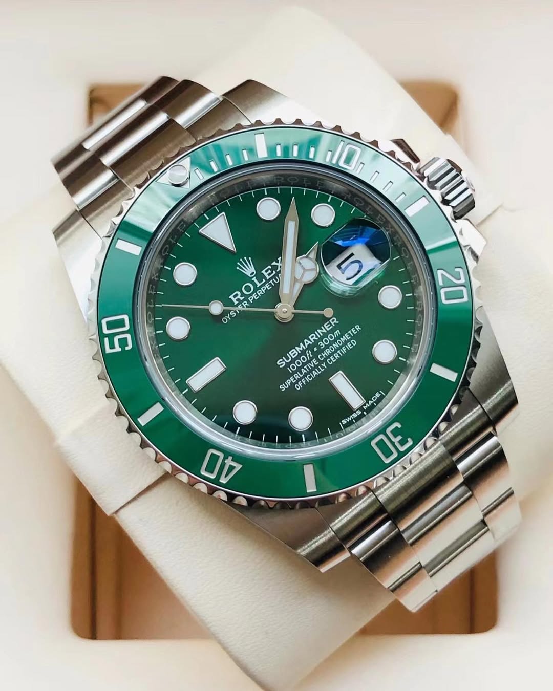 Role_x Oyster perpetual Submarine Automatic