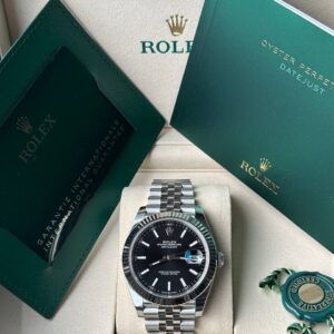 Role_x Oyster perpetual Date Just Automatic