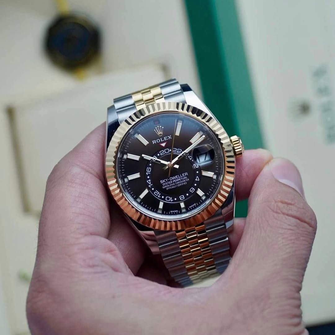 Role_x Oyster perpetual Sky Dweller