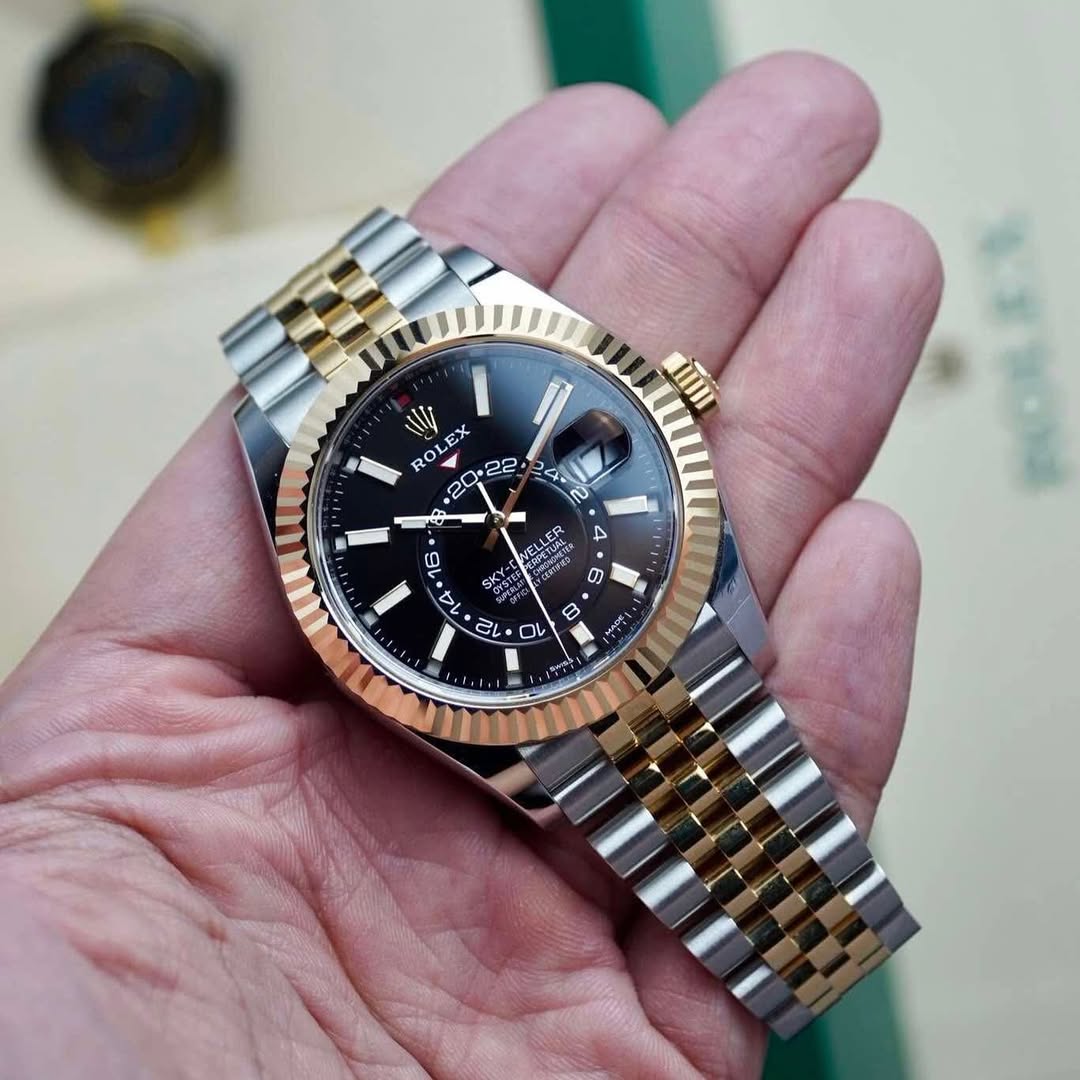 Role_x Oyster perpetual Sky Dweller