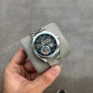 Tommy Hilfige_r baked