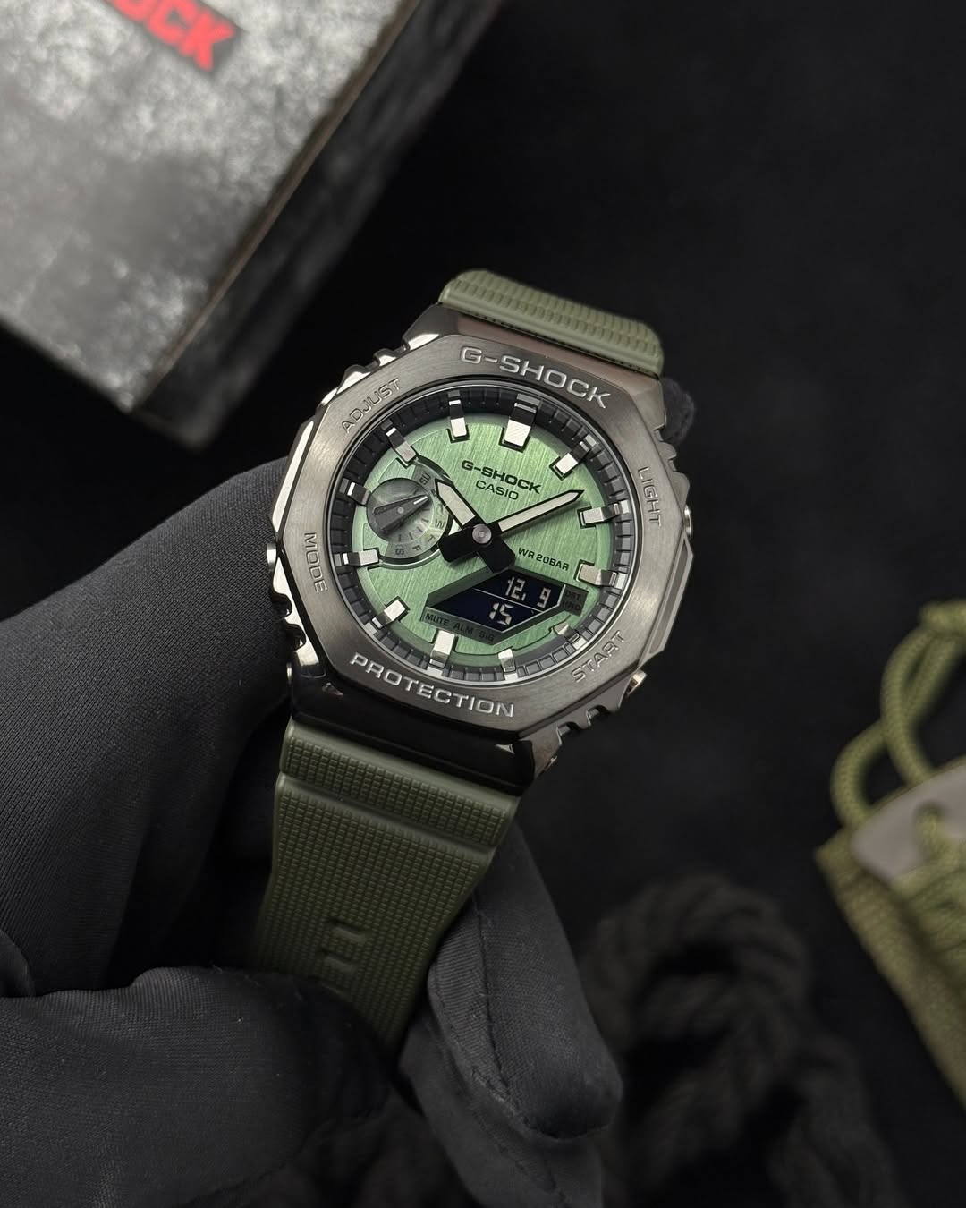 Casio g shock gm2100