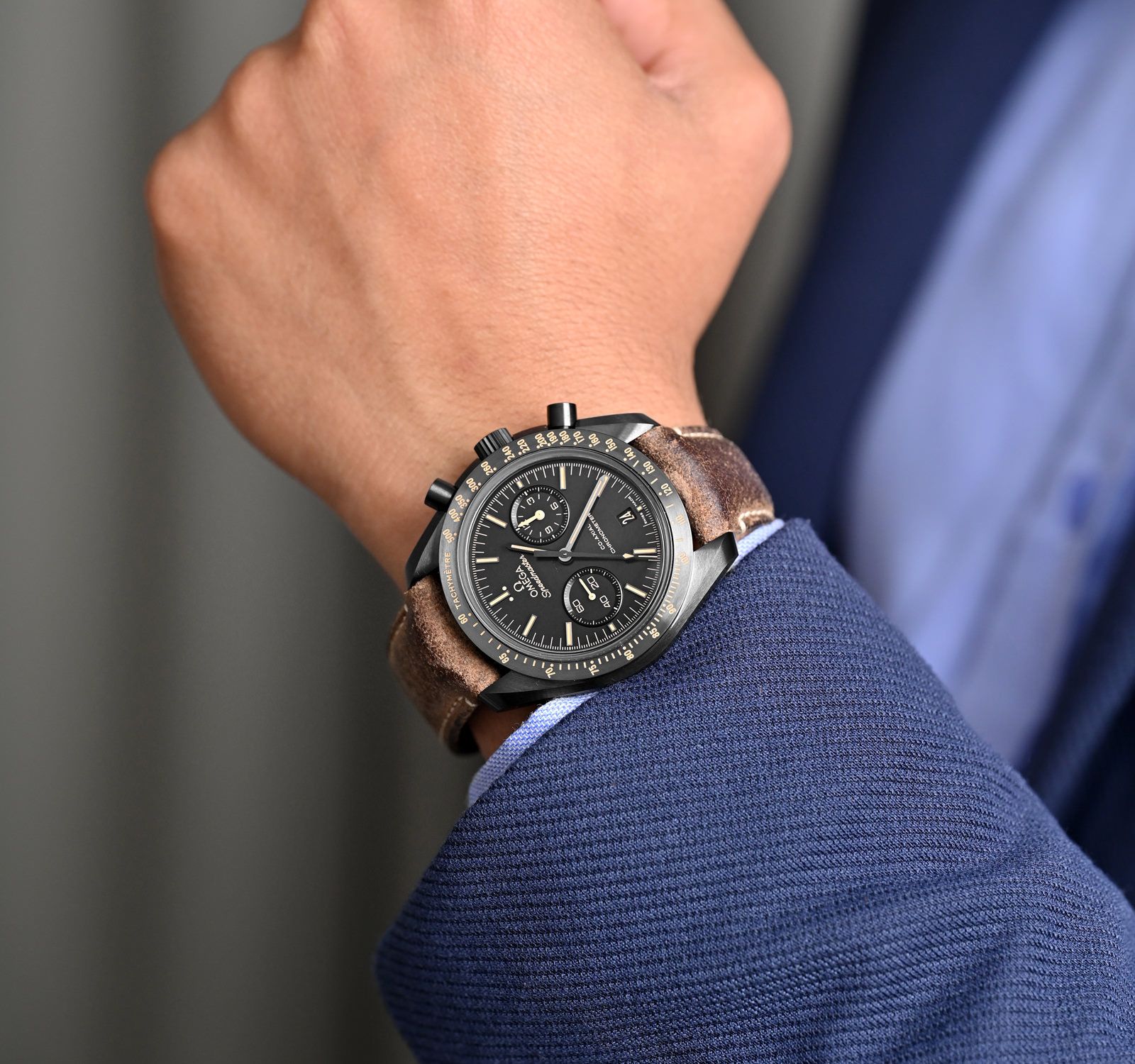 Omeg_a Speedmaster Dark Side of the Moon