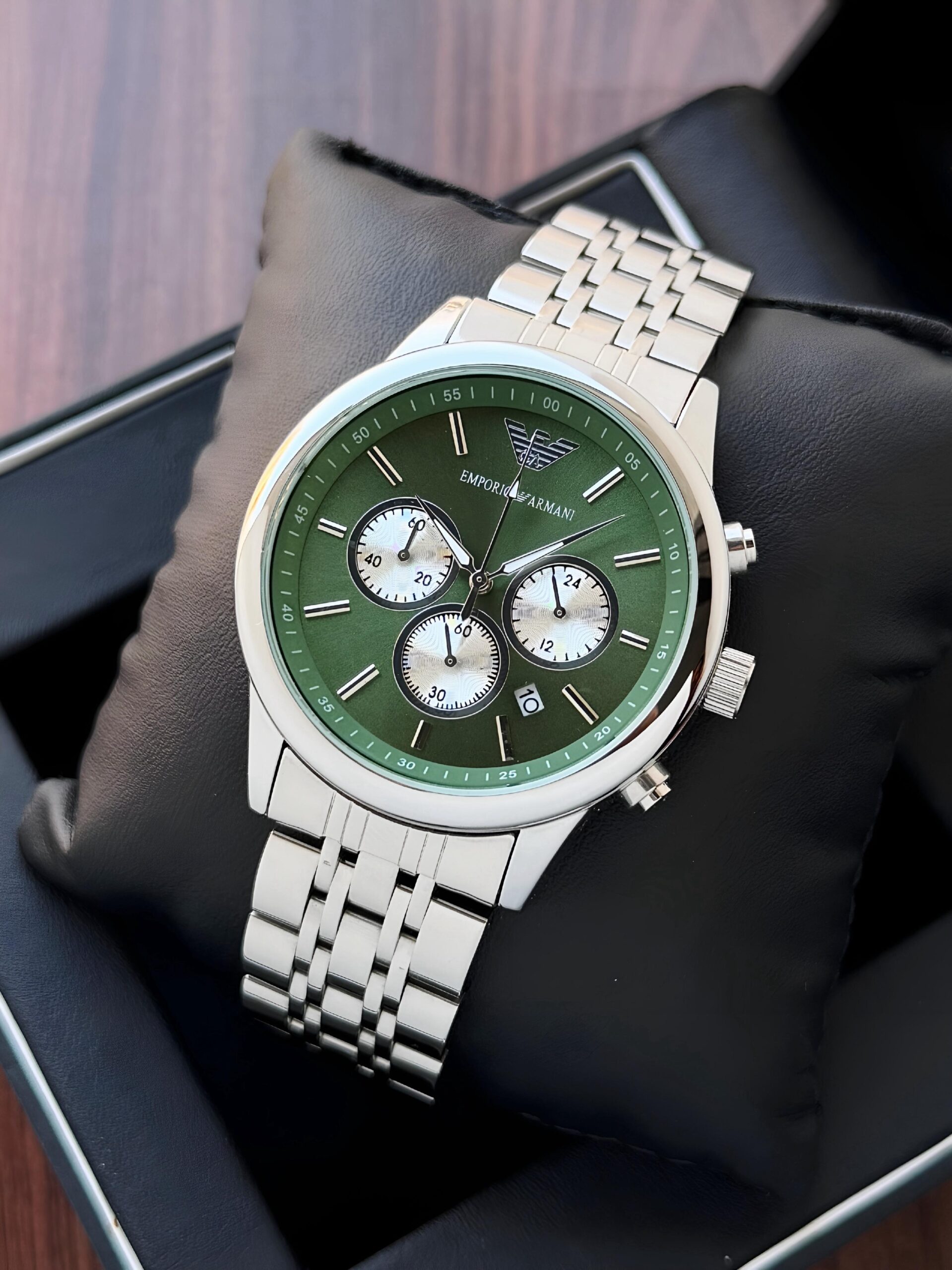 Emporio Arman_i Antonio Catalog Model