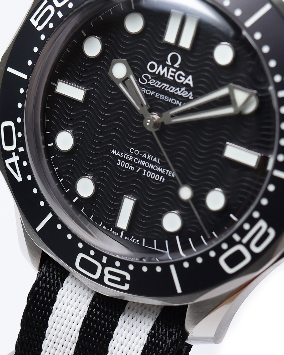 Omeg_a Seamaster Diver 300 Automatic