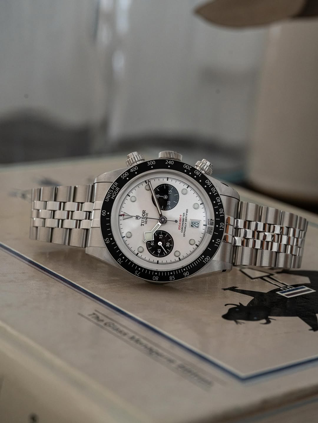 Tudo_r Black Bay Chrono White
