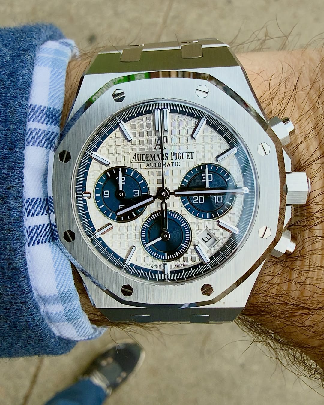 Audemars_piguet Royal Oak blue Chronograph