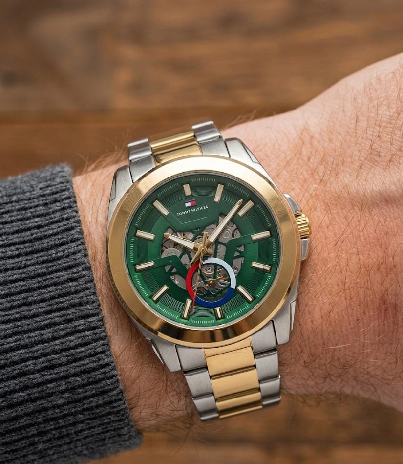 Tomm_y Hilfiger automatic skeleton