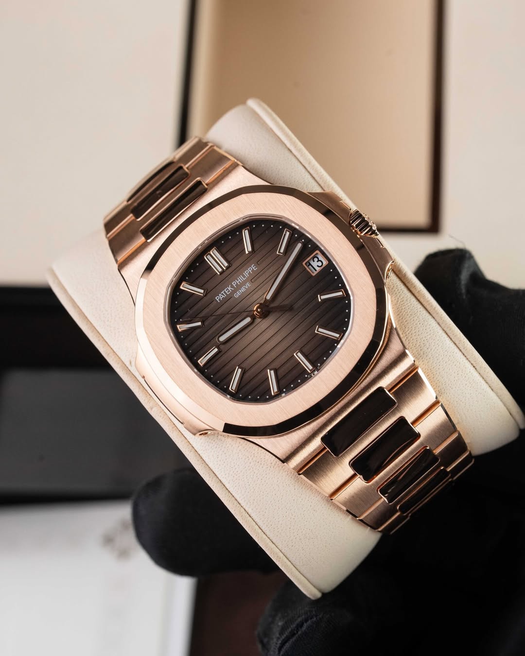 Patek_philippe Nautilus Quartz