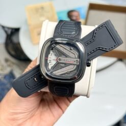 Sevenfriday NFC Authentic With Extra Strap