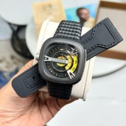Sevenfriday NFC Authentic With Extra Strap