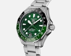 Tag_g Aquaracer Professional 300m date automatic japan zik zake line