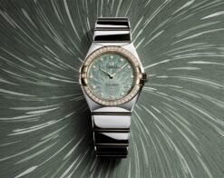 Omeg_ga Constellation Quartz luxury watch.