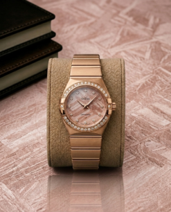 Omeg_ga Constellation Quartz luxury watch.
